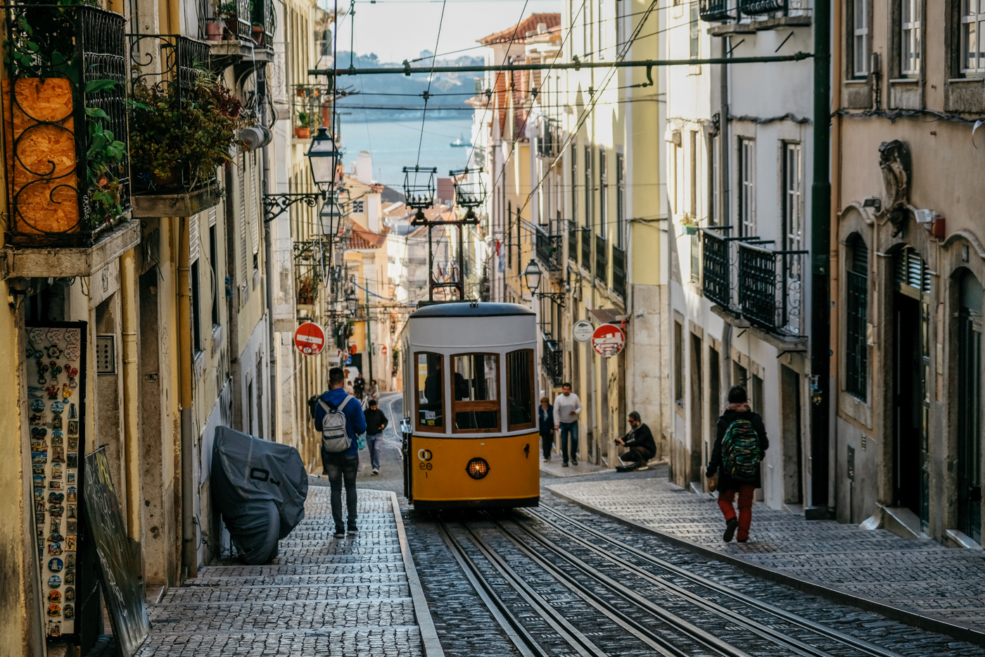 Travel Smart in Lisbon: Bairro Alto